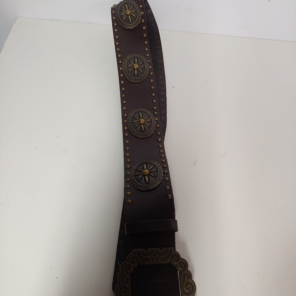 Ladies Belt - Picture 3 of 6